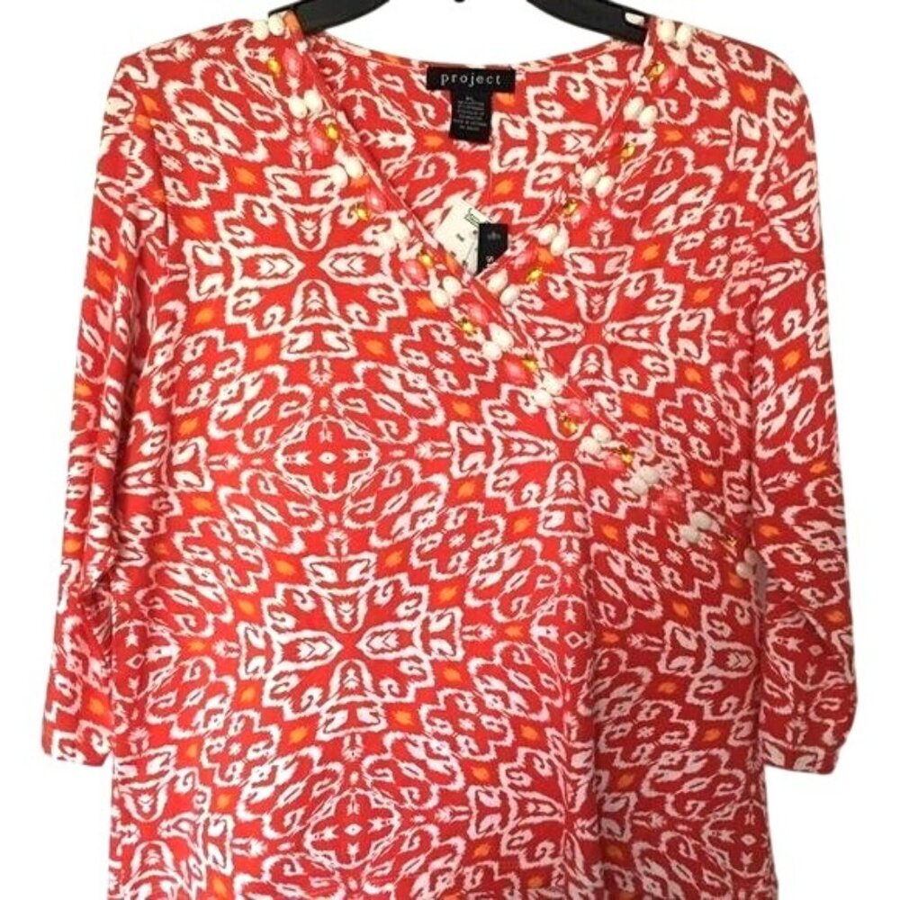 Project Red & White Ikat‎ Pattern Beaded V-Neck 3/4 Sleeve Top Size PL NWT